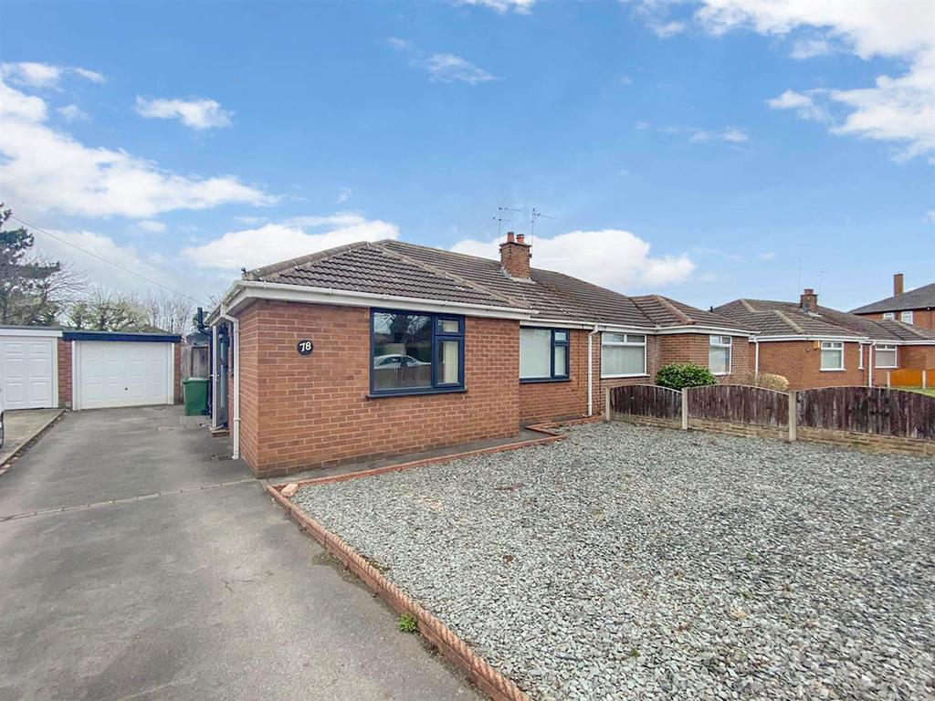 Ridgewood Drive, Pensby 2 bed semidetached bungalow £210,000