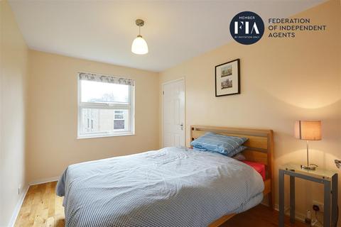 29 Hepple Close, Isleworth, TW7 6AY