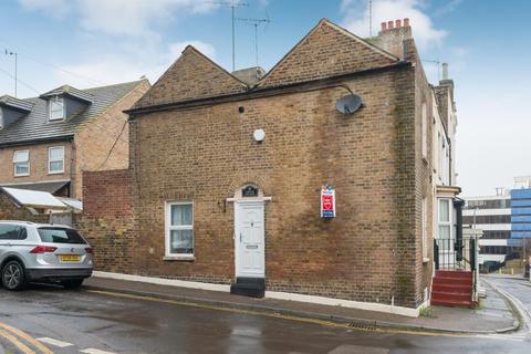 39 Albert Street, Ramsgate, CT11 9EX