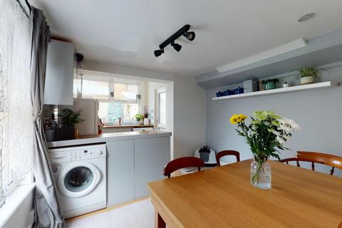 39 Albert Street, Ramsgate, CT11 9EX