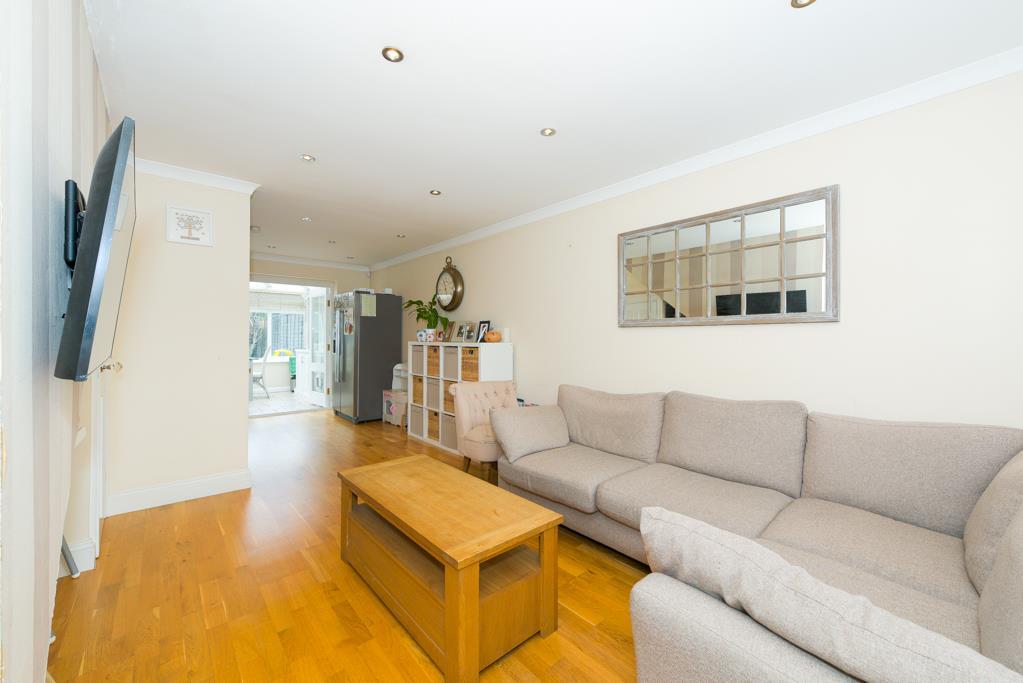 (Rightmove)  (5 of 16).jpg