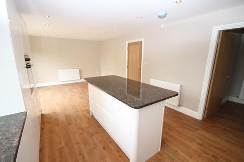 14 Rose Mount, Bradford, BD2 4JJ
