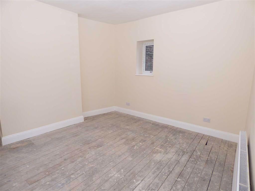 Sidney Grove, Fenham 3 bed terraced house £900 pcm (£208 pw)