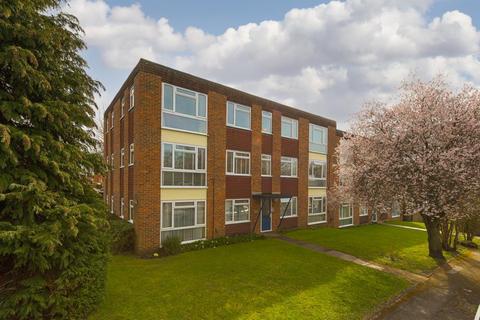 3, Cleves Court Mill Road, Epsom, KT17 4AQ