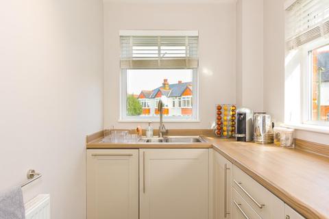 3, Cleves Court Mill Road, Epsom, KT17 4AQ