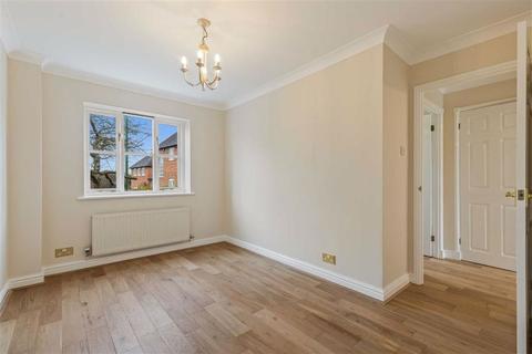7 Dennes Mill Close, Wye, Ashford, TN25 5DR