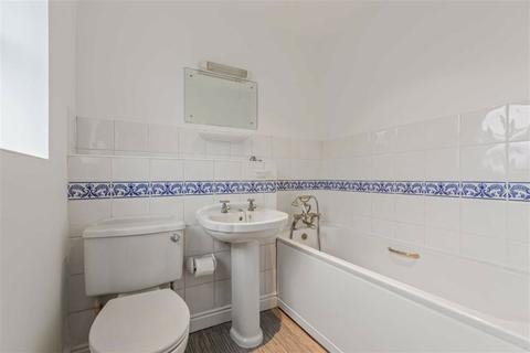 7 Dennes Mill Close, Wye, Ashford, TN25 5DR