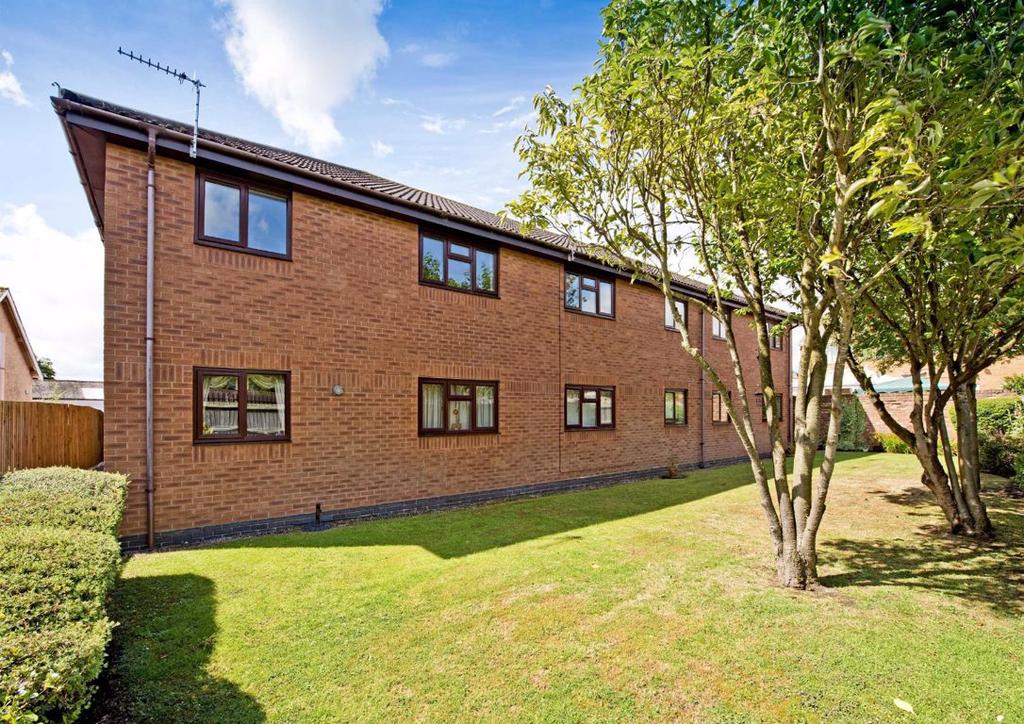 Bilbrook Court, 20, Bilbrook Road... 2 bed apartment £650 pcm (£150 pw)