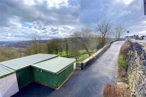 19 Hanging Royd, Golcar, Huddersfield, HD7 4JJ