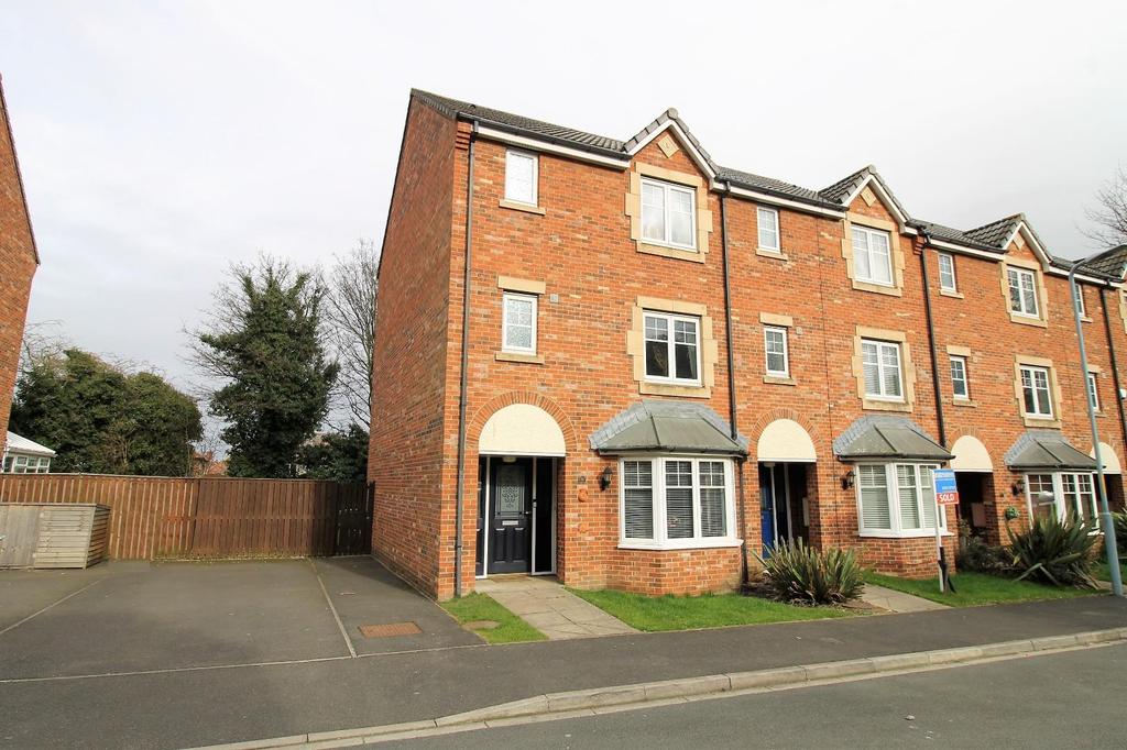 The Beeches, Billingham 4 bed townhouse £175,000