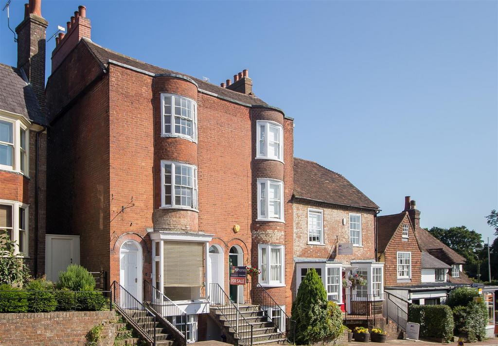 High Street, Cuckfield 3 bed semidetached house