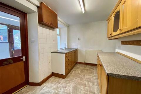 206 Buxton Road, Furness Vale, High Peak, SK23 7PX