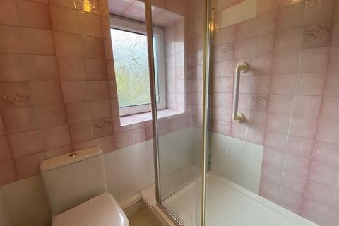 206 Buxton Road, Furness Vale, High Peak, SK23 7PX