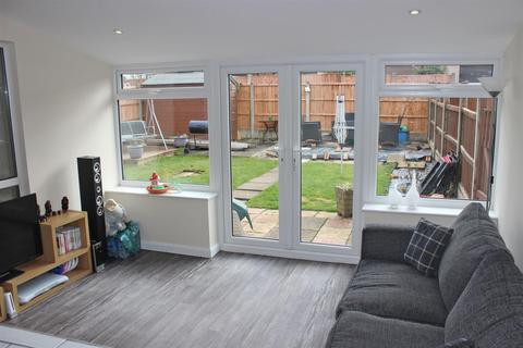 1 Kipling Rise, Tamworth, B79 8LX