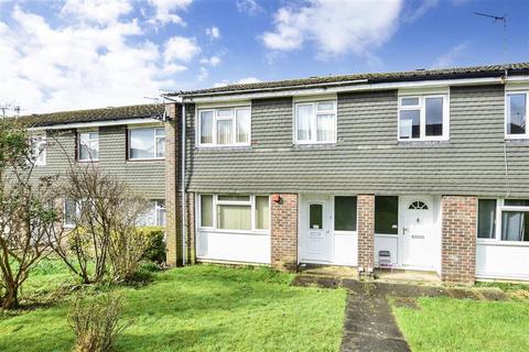 12 Avon Close, Tonbridge, TN10 3HT