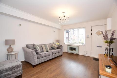 31 Maple Gate, Loughton, IG10 1PS