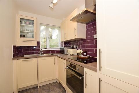 31 Maple Gate, Loughton, IG10 1PS