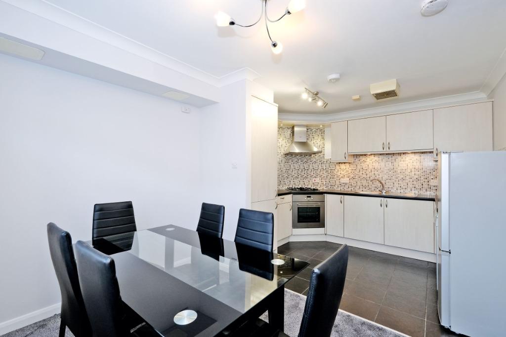 Grandholm Crescent, Bridge of Don, Aberdeen, AB22 2 bed flat £695 pcm