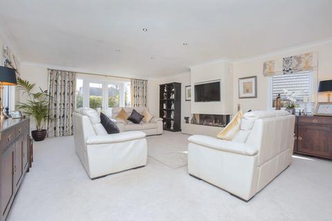 9 Colt Gardens, Auchterarder, PH3 1LP