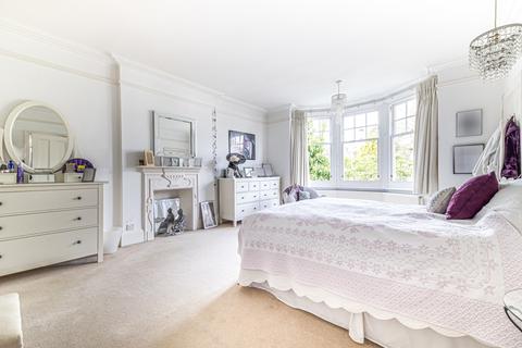 26 Kidbrooke Gardens, London, SE3 0PD