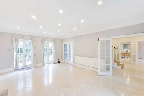 1 Hambledon Place, London, SE21 7EY