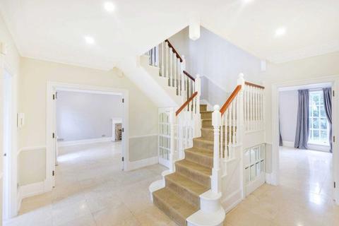 1 Hambledon Place, London, SE21 7EY