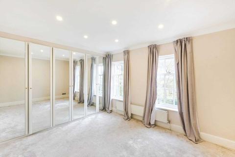 1 Hambledon Place, London, SE21 7EY