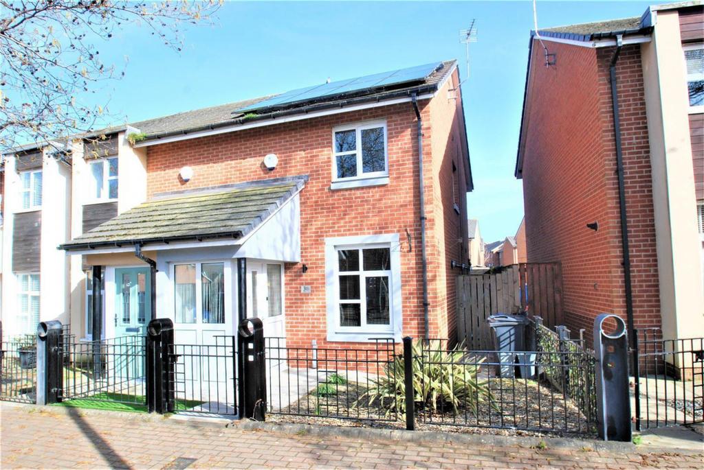 Mulberry Crescent, South Shields 2 bed end of terrace house £130,000