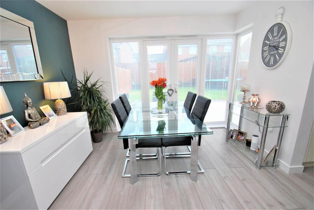 Rowan Drive, South Shields 3 bed semidetached house £185,000