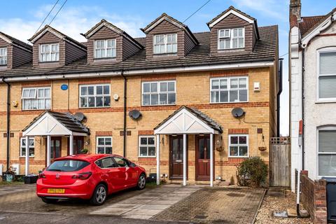7 Grace Mews, 40 Marlow Road, London, SE20 7UW