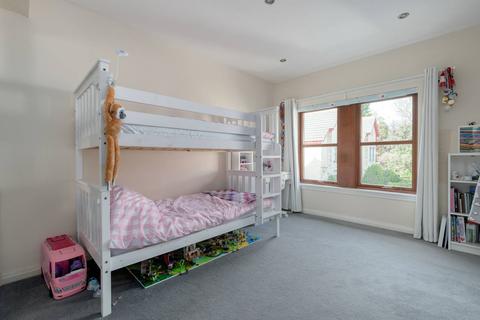 5 Cottage Green, Edinburgh, EH4 6RJ