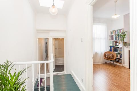 49 Strahan Road, London, E3 5DA