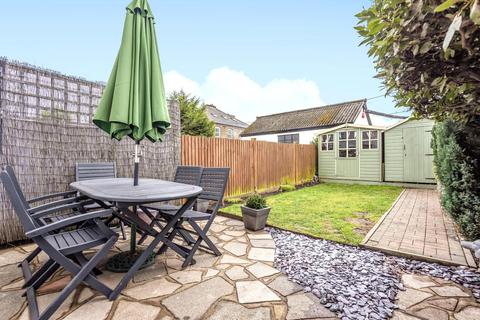 19 Elliott Road, Bromley, BR2 9NT