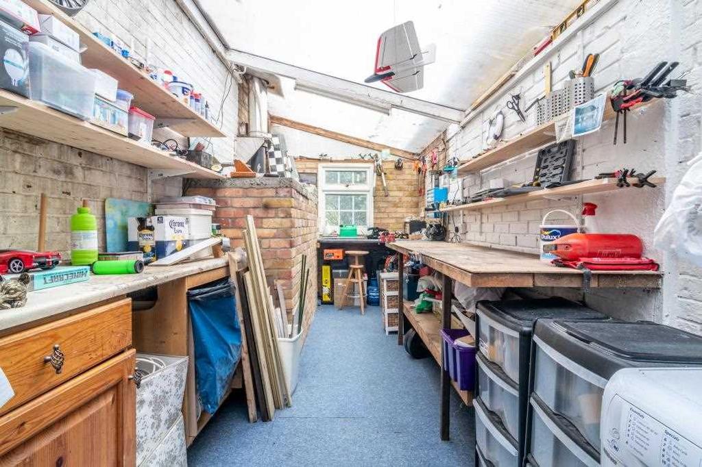 Utility/Workshop