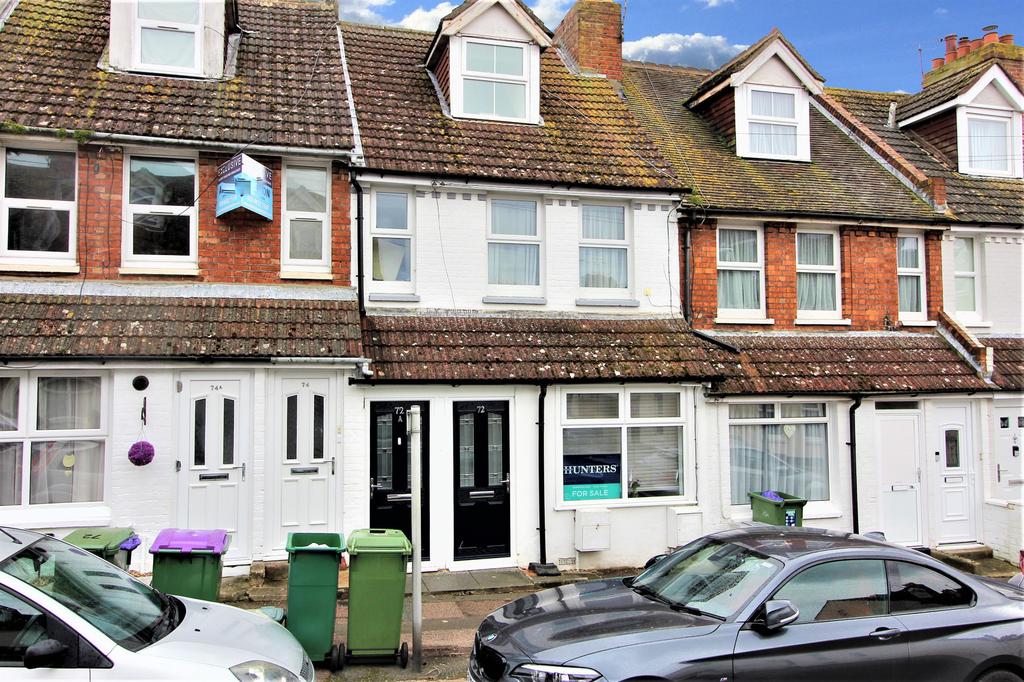 Marshall Street, Folkestone, CT19 6ES 1 bed flat £135,000