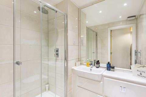 16, Tanner House Flambard Way, Godalming, GU7 1FJ