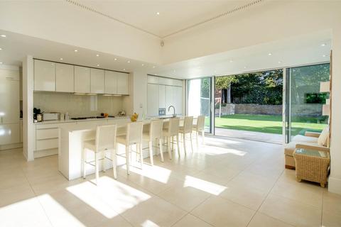 8 bedroom detached house for sale - Frognal Gardens, Hampstead, London