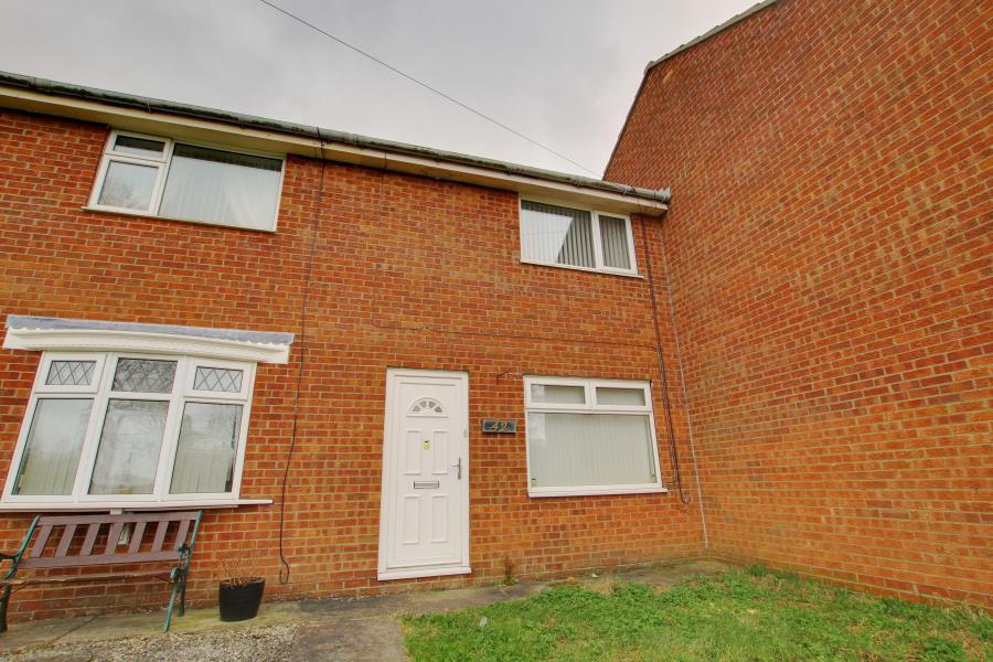 ENDYKE LANE, COTTINGHAM, HU16 2 bed terraced house £625 pcm (£144 pw)
