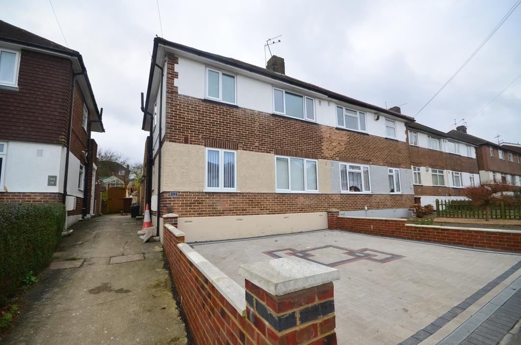 Vale Drive Chatham ME5 2 bed £850 pcm (£196 pw)
