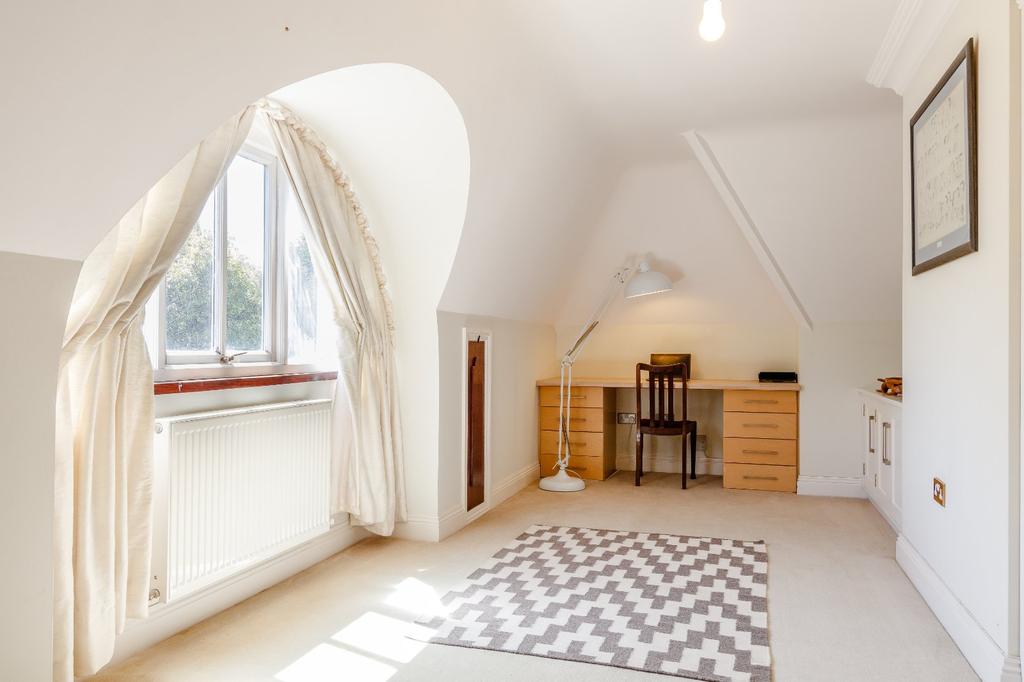 Study Area/Bedroom 6