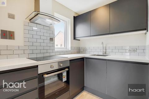 18 Adams Way, Croydon, CR0 6JT