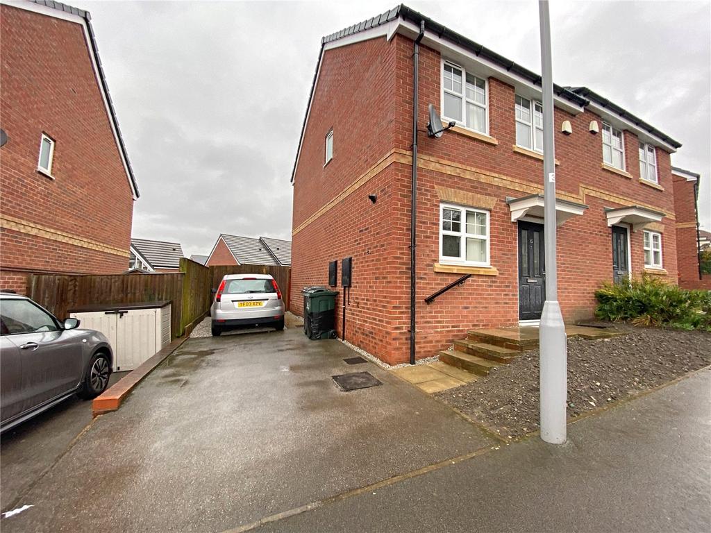Samuel Way, Shipley, BD18 2 bed semidetached house £150,000