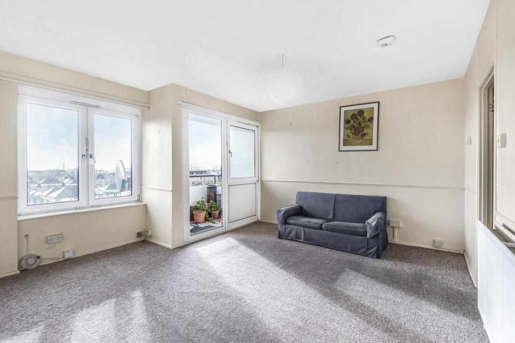 Opal Street, Kennington 2 bed flat £375,000