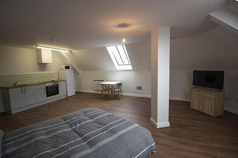 Studio to rent, Flat 14, The Gas Works, 1 Glasshouse Street, NOTTINGHAM NG1 3BA