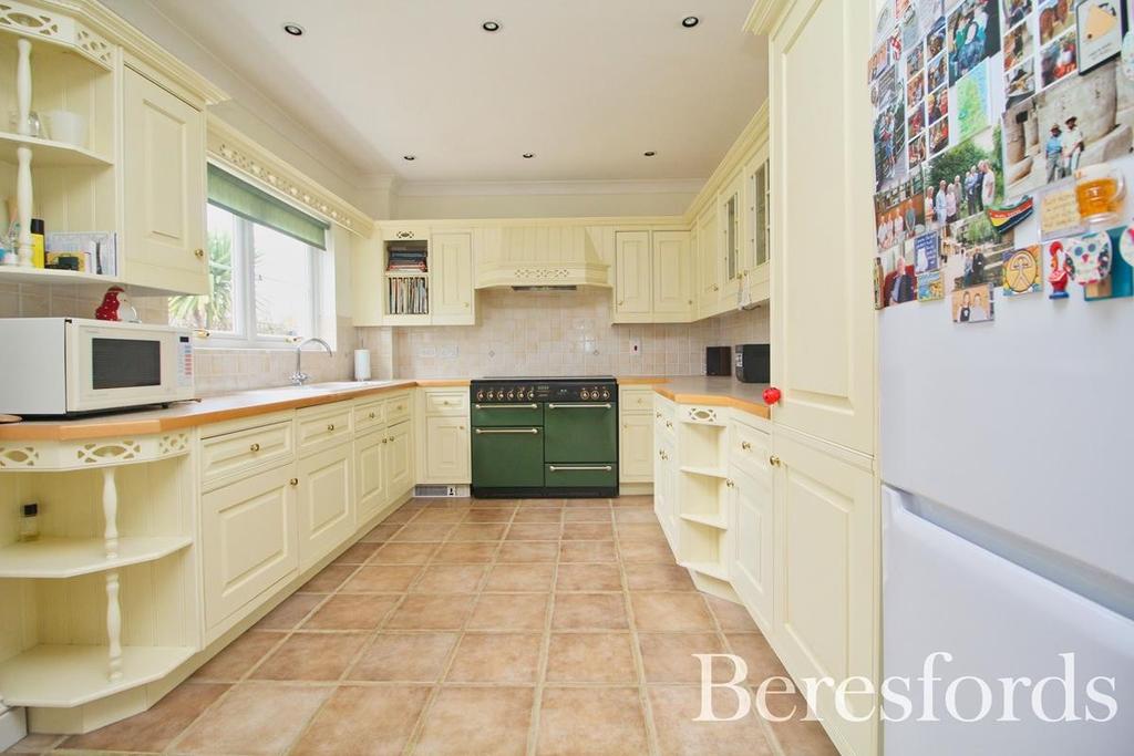 Kitchen / Breakfast