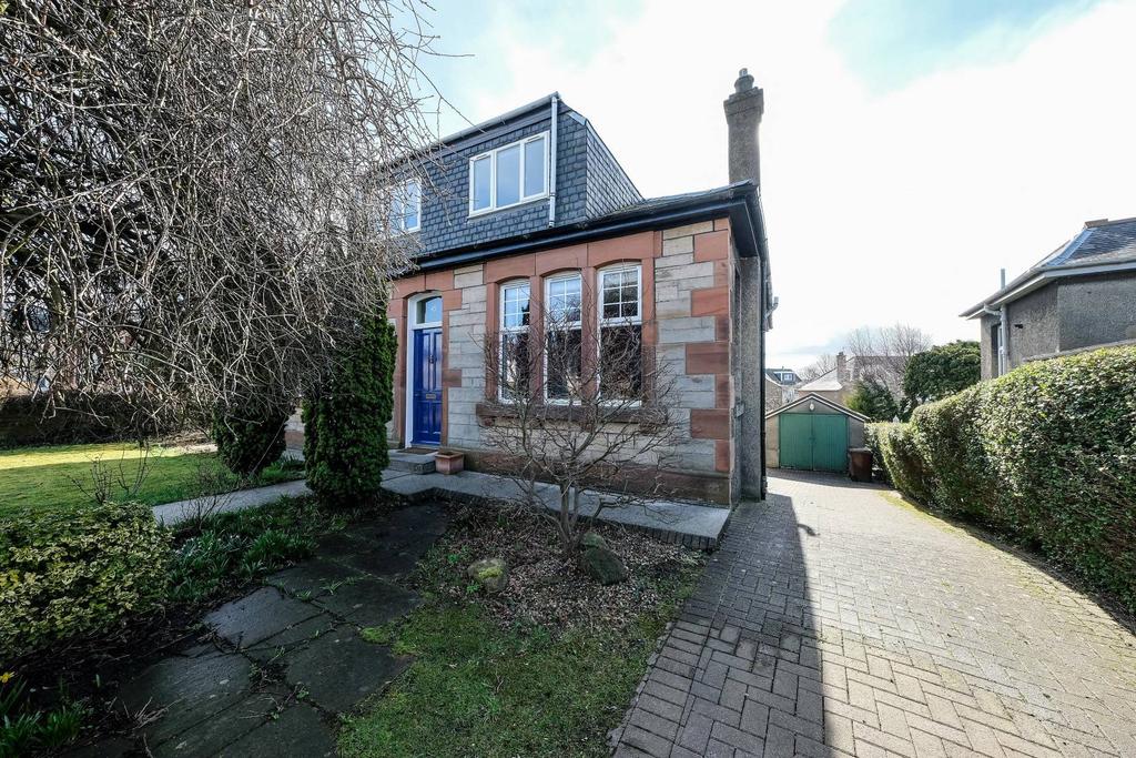 45 Hillview Terrace, EDINBURGH... 4 bed detached bungalow £575,000