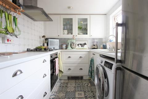 47 Albert Road, Deal, CT14 9RB