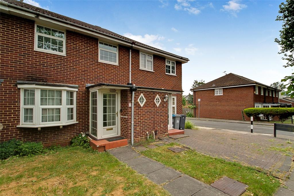 Crawford Avenue, Wembley, HA0 3 bed terraced house £1,700 pcm (£392 pw)