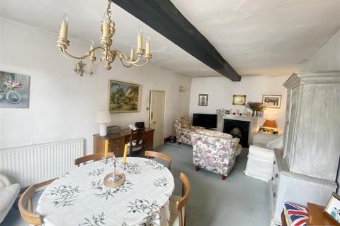 2 bedroom house for sale, Hoods Buildings, Fore Street, Topsham