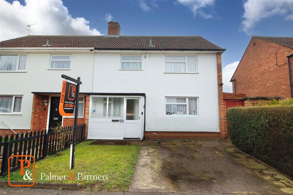 Robin Drive, Ipswich 3 bed semidetached house £200,000